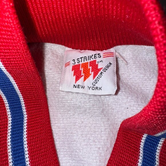 Vintage Nabisco Ritz Crackers Jukebox Red Satin Bomber Jacket Size M 3 Strikes - Picture 3 of 10